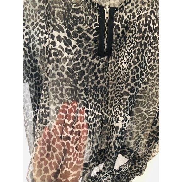 LEOPARD PRINT BLOUSE - Picture 2 of 4
